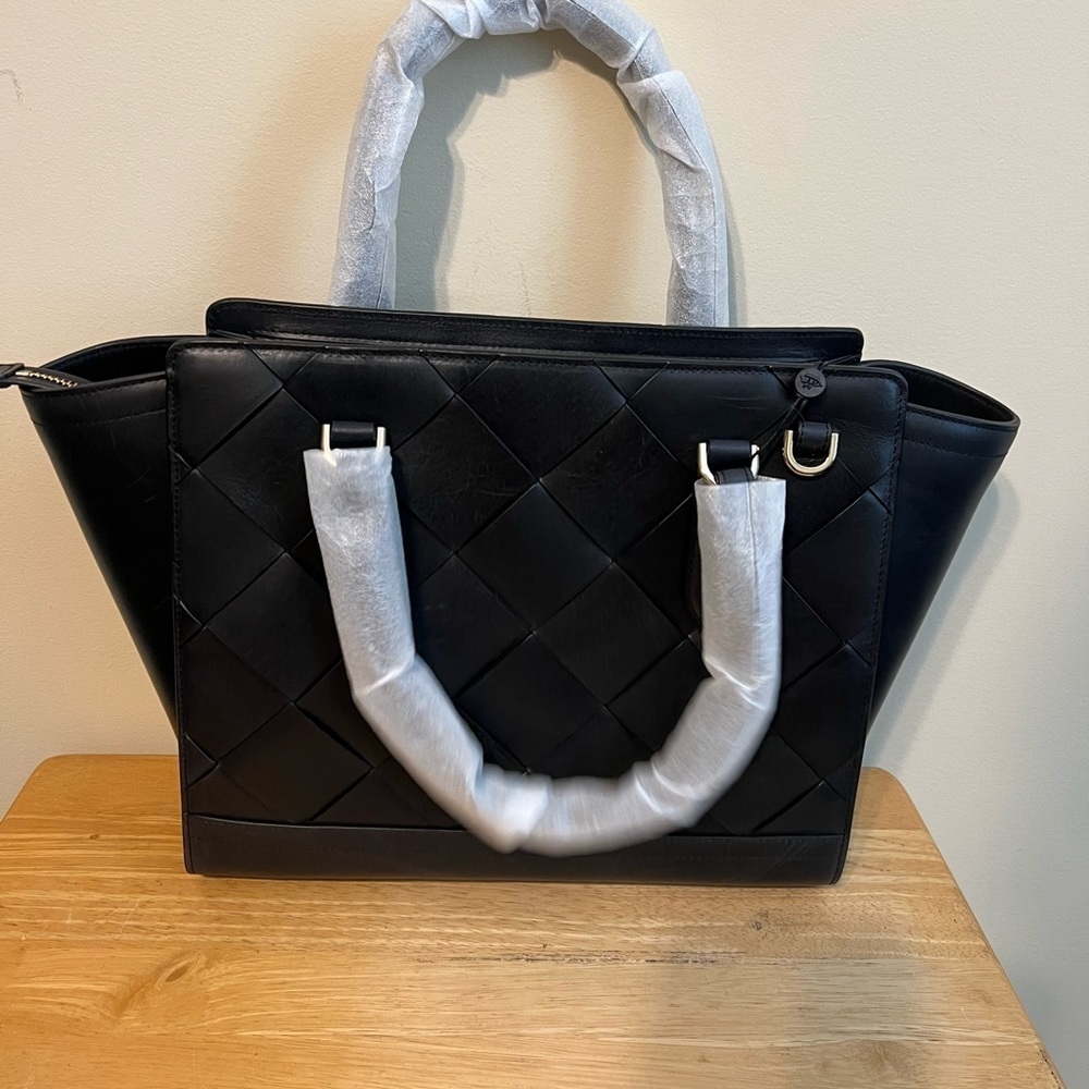 Brahmin Aubrey Black Shoulder/Crossbody Bag - Picture 2 of 9